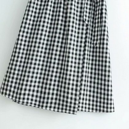 2019 Black And White Plaid Strap V-neck Dress