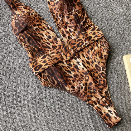 2019 Explosion Female One-piece Swimsuit Leopard..