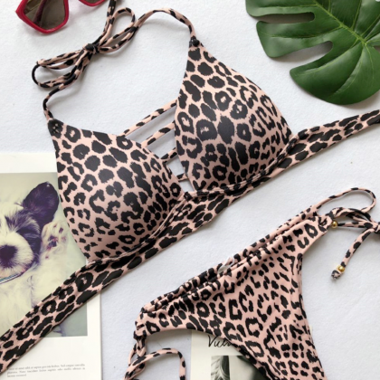 Explosive Models Bikini Sexy Leopard Swimsuit..