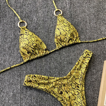 2019 Snake Pattern Ring Bikini Swimsuit Sexy Strap..