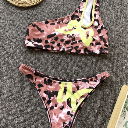 2019 Explosion Models Bikini Ladies Split Swimsuit..