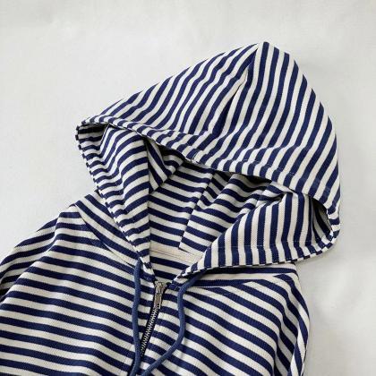 Short Beaded And Striped Hooded Cardigan