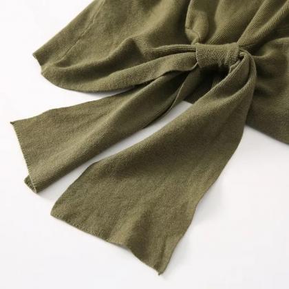 Semi-turtleneck Short-sleeved Knit Top