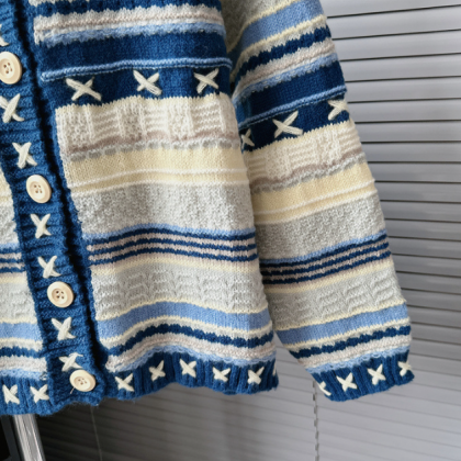 Color Matching Cardigan Knitting Design Sense Of..