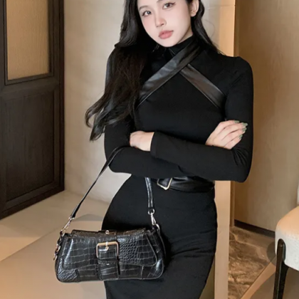 Black Knitted Slim-fit Leather Strap Dress..