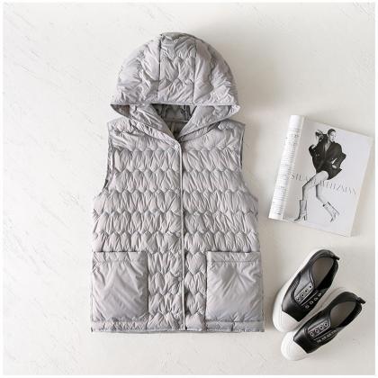 White Duck Down Hooded Wavy Light Down Jacket..