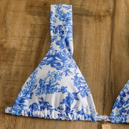 Double-sided Split Blue And White Porcelain..