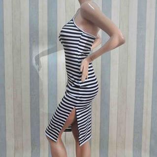 Cross Stripe Cute Dress Show Body Fork Dress