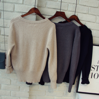 Knit Lace-up Plunge V Long Sleeved Sweater