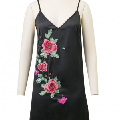 Floral Embroidered Plunge V Slip Dress With Choker