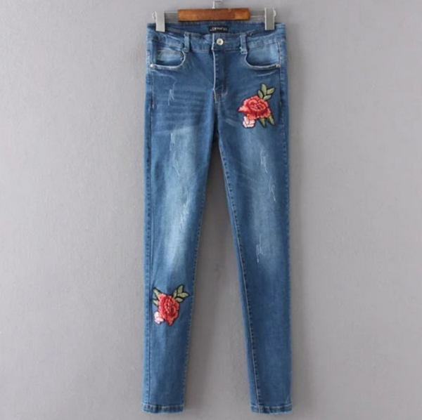 Rose Embroidered High Rise Medium Washed Skinny Jeans