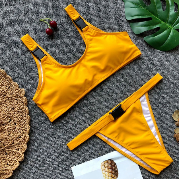 The Bikini Is A Solid Color, Button-up Sexy Women's Two-piece