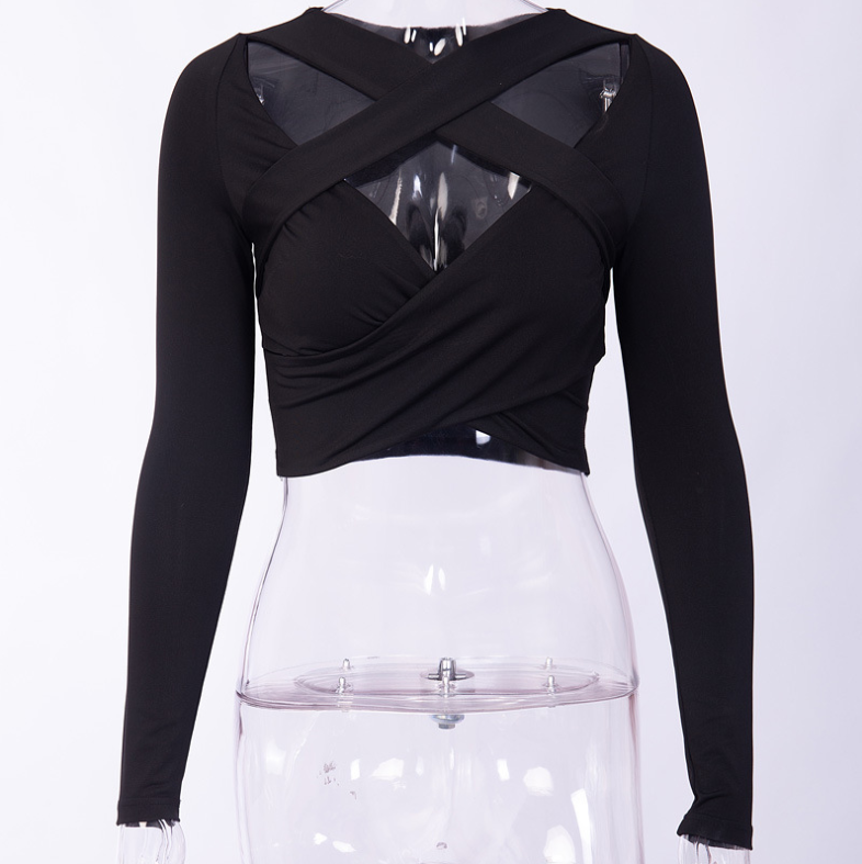 Style Cut-out Top With Long Sleeves And Cross Neck To Wrap The Chest
