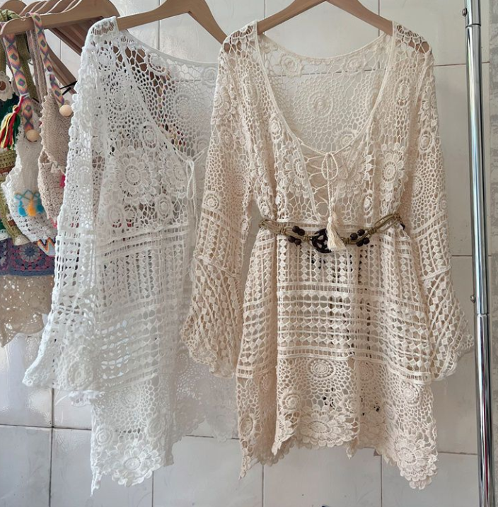 Vacation Mid Long Cut Out Flare Sleeve Lace Pullover Lace Lace Hooked Flower Loose Spring Overlay Knit Top Up No Belt