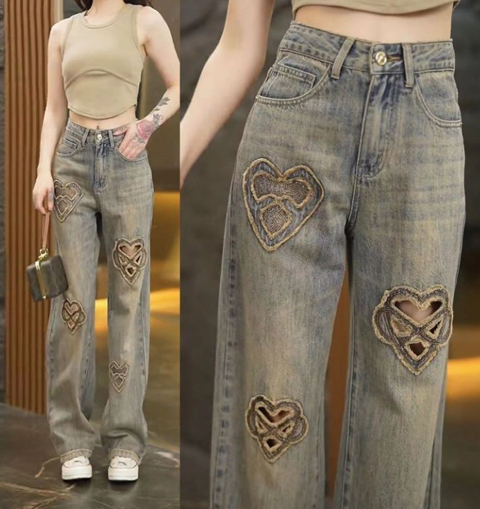 Light Personality Ripped Jeans Women 2023 Painted Heavy Industry Embroidery Nail Beaded Mopping Leg Trousers