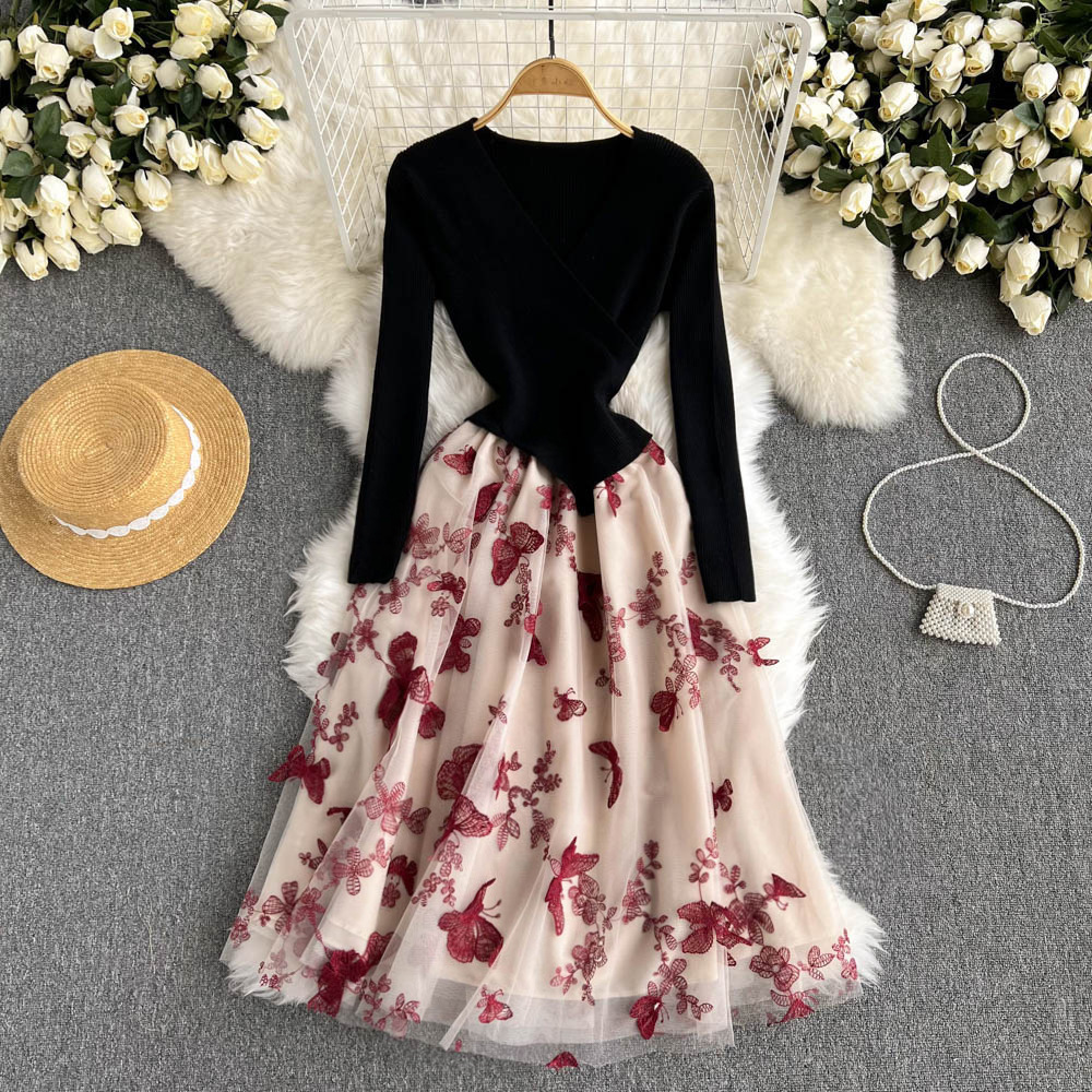 Elegant Black Velvet Top And Floral Embroidered Tulle Skirt Dress
