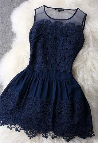 Elegant Nice Show Thin Design Lace Handmade Dress