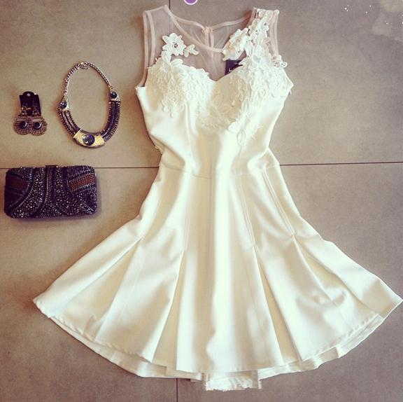 White Gauze Round Collar Sleeveless Splicing Lace Dress on Luulla