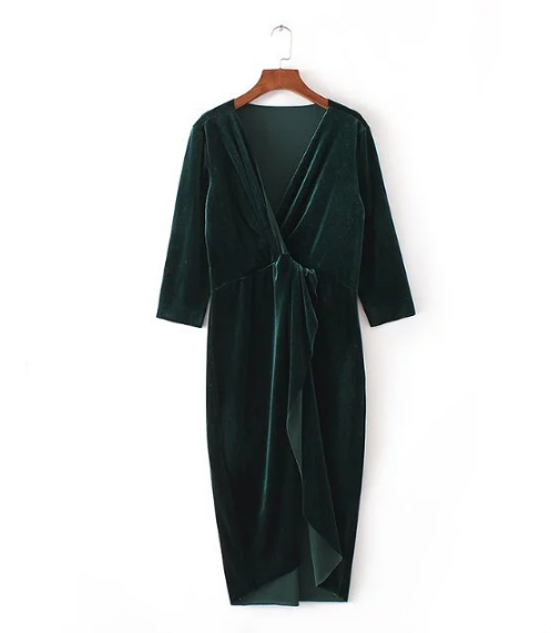 Deep V-neck Long-sleeved Velvet Knotted Dress