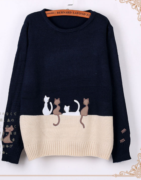 Oversized Round Neck Long Sleeve Cat Sweater