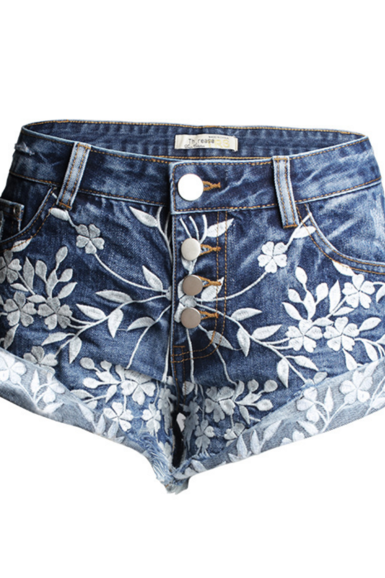 The new summer embroidery worn denim shorts dark blue shorts