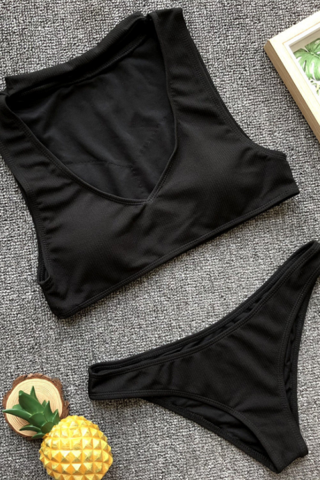 Explosive Models Bikini Ladies Split Swimsuit High Quality Pit Fabric