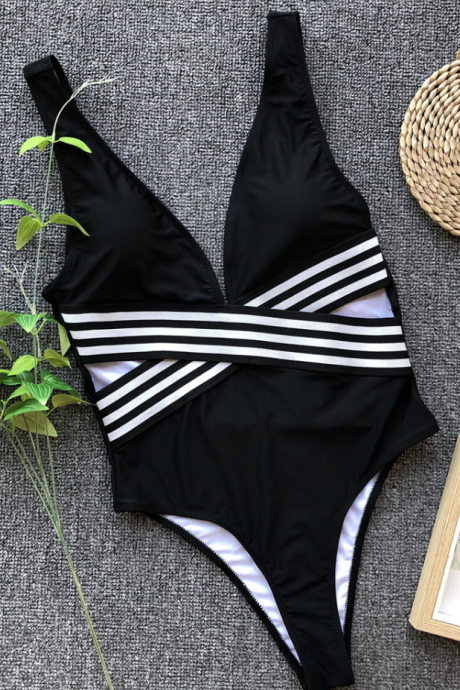 Explosive Section One-piece Strappy Swimsuit Striped Bikini Ladies One-piece Swimsuit