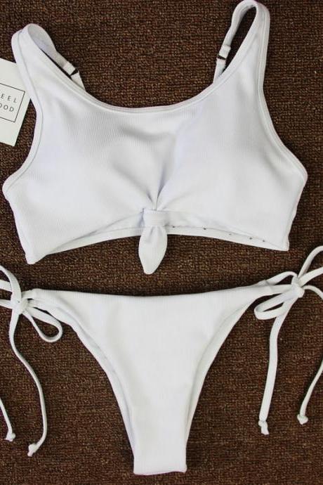 Explosion pits bikini split swimsuit White