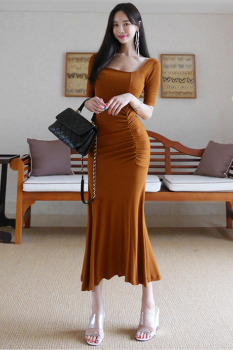 New product women's generous collar long-sleeved pleated dress and large swing dress