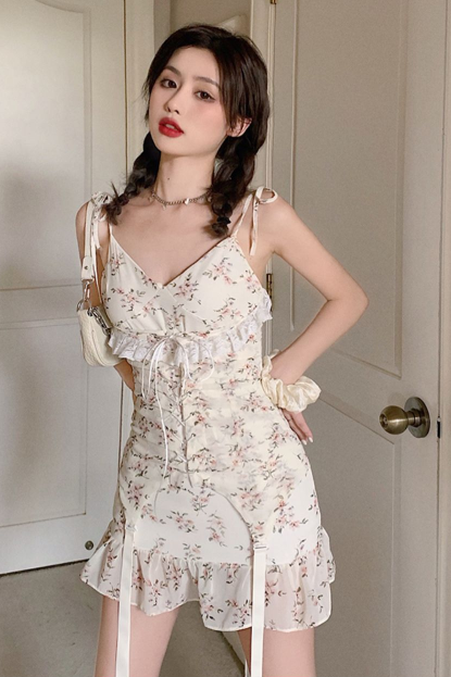 Sexy floral suspender fairy skirt spring and summer lace retro skirt 2021 new fishtail dress