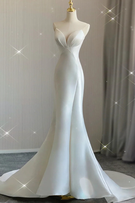 Fishtail Light Wedding Dress 2023 Bride Temperament Elegant Slim Out Yarn White Simple French Little Dress Summer