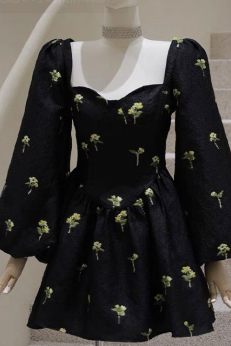 Vintage Little Black Dress Floral Square Collar Temperament Long-sleeved Dress Autumn And Winter Style