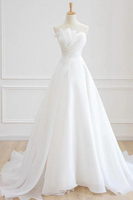 French light wedding dress 2023 new bride main wedding dress with chest slimming show thin tail brigade dress skirt