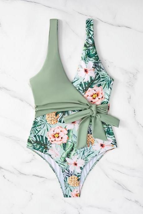 A One-piece Cross Strap Swimsuit With Sexy And Slimming Print Beach Vacation Bikini