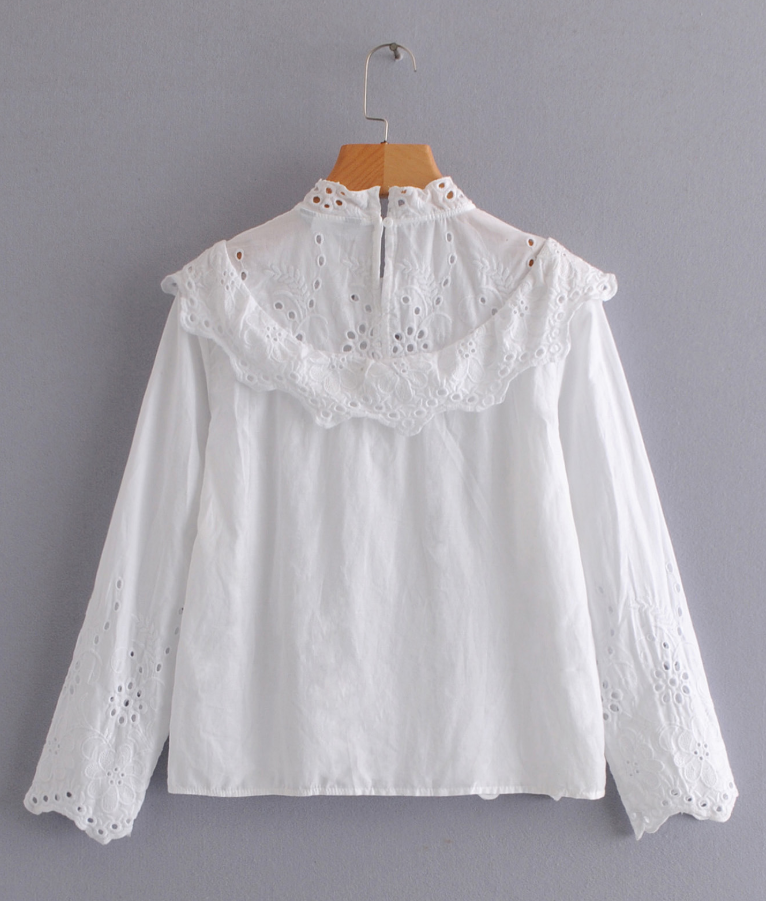 Selling Embroidery White Shirt Doll Shirt Top on Luulla